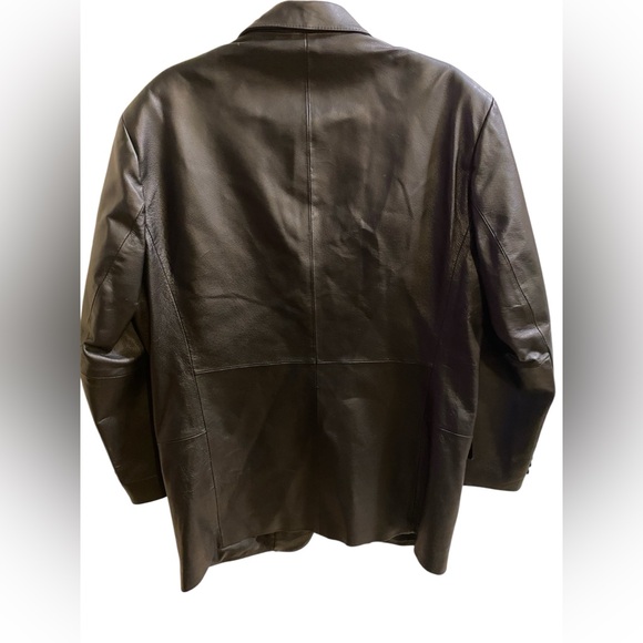 J. Ferrar~
Men’s Sleek Black 100% Leather Blazer Jacket 
Size Medium 
NEW - Picture 4 of 13